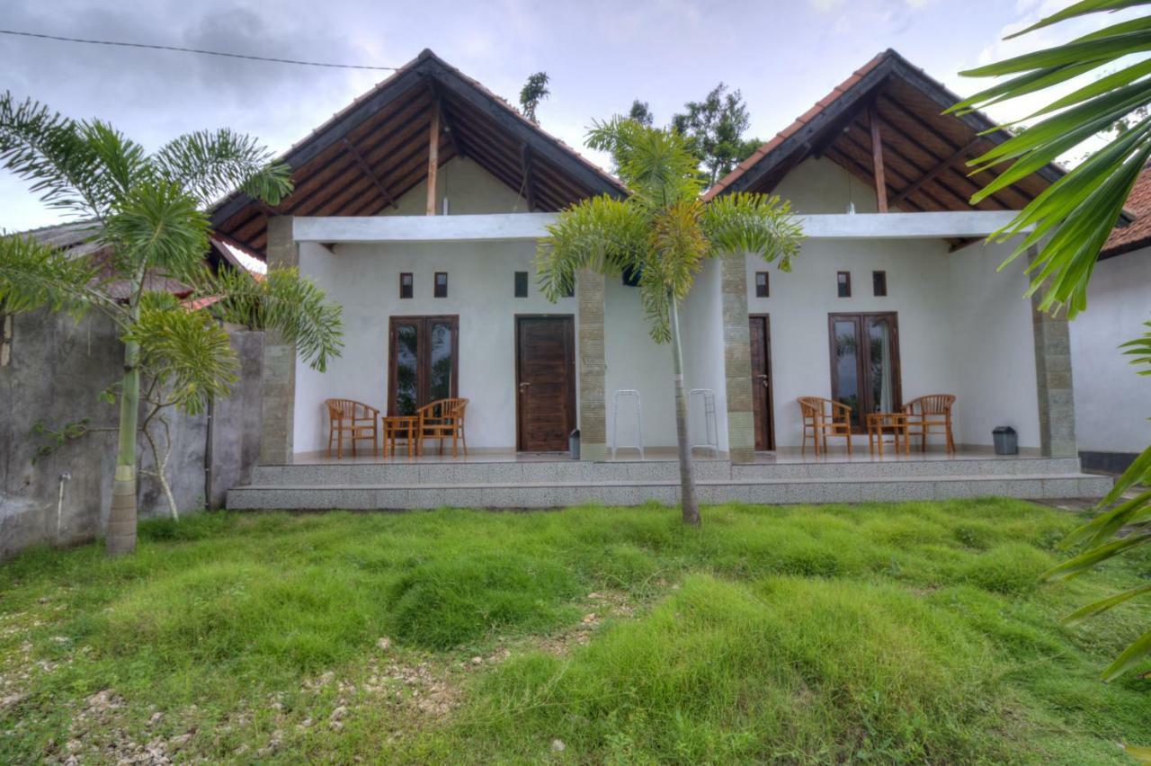 Kira Homestay レンボンガン島 エクステリア 写真