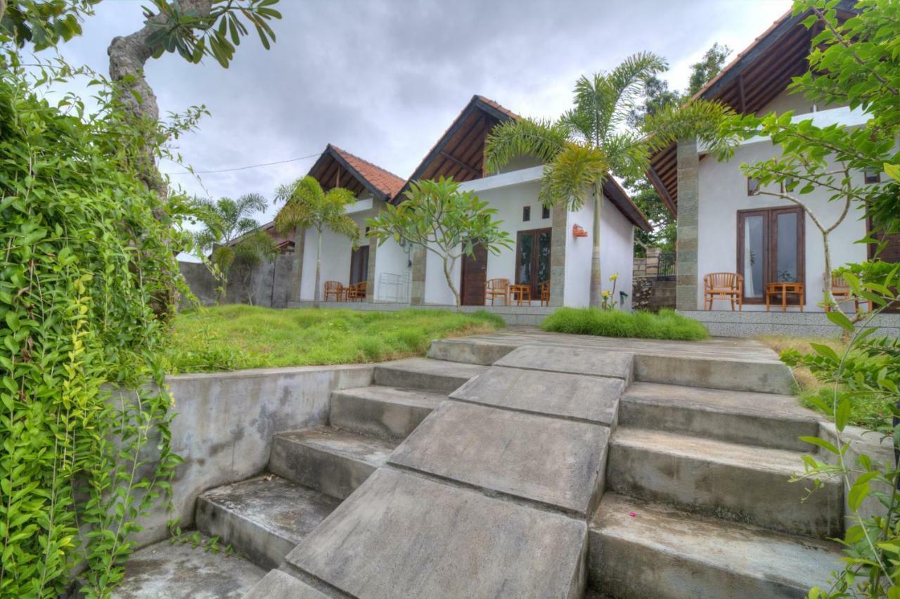 Kira Homestay レンボンガン島 エクステリア 写真